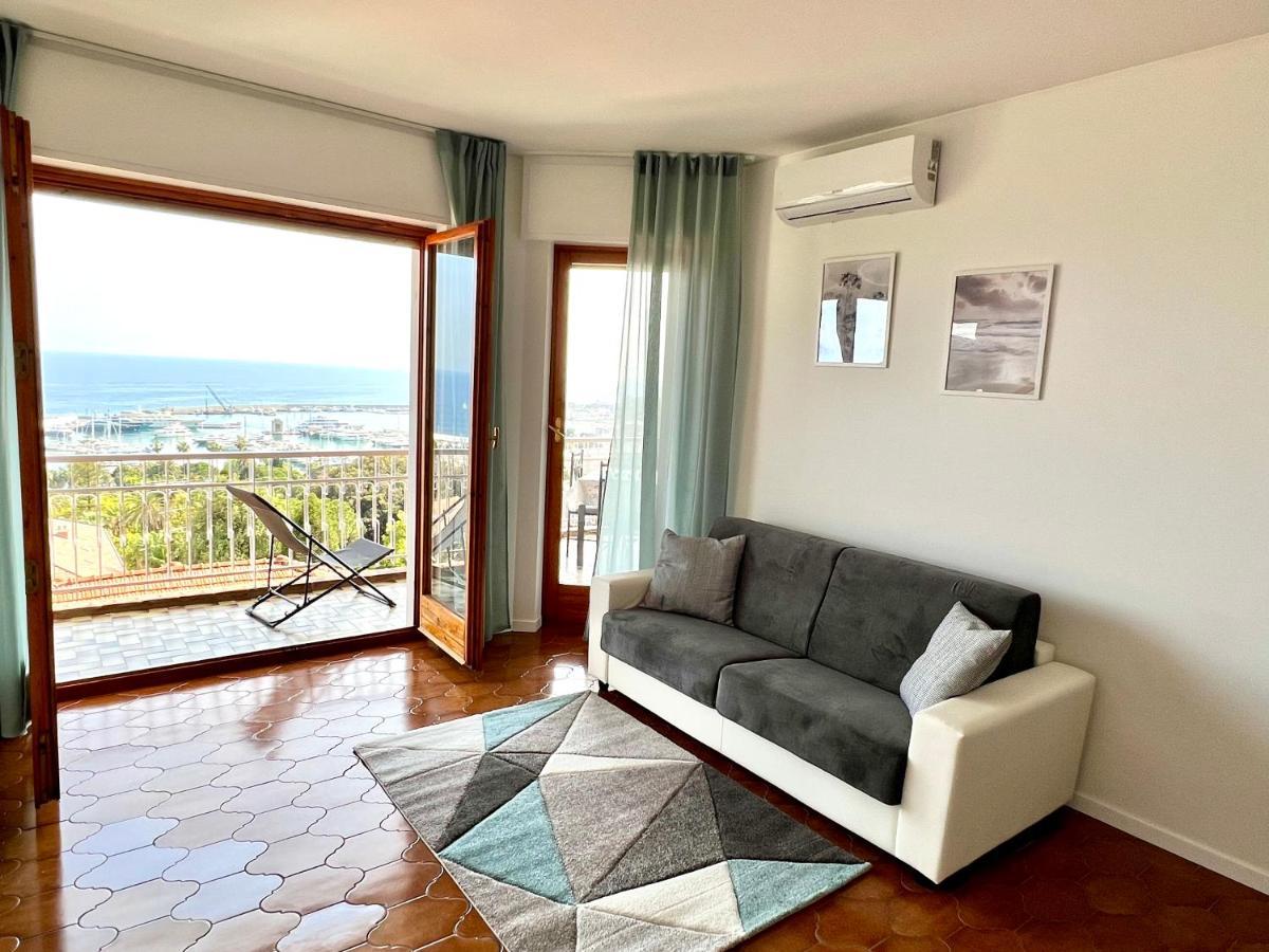 Special Home Vista Mare E Parcheggio Privato Sanremo Bagian luar foto