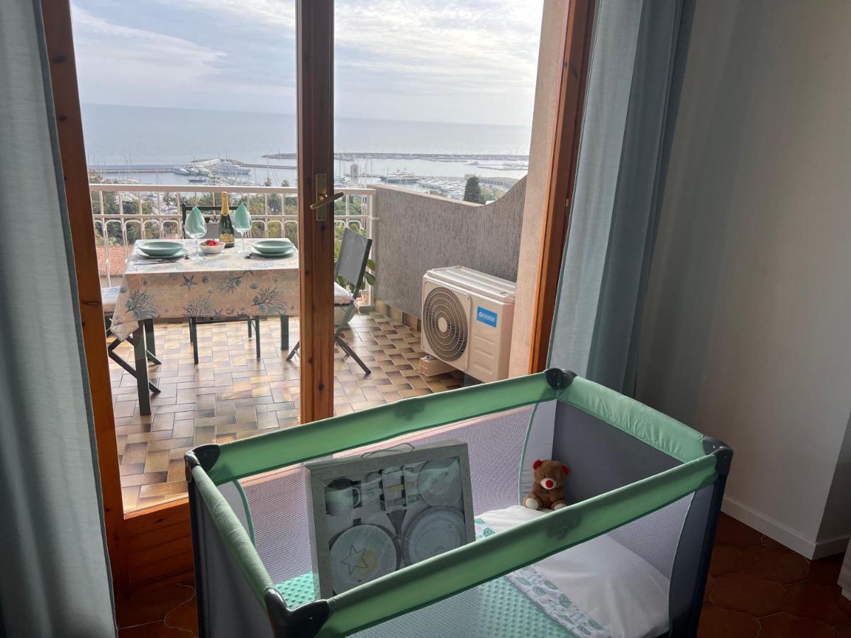 Special Home Vista Mare E Parcheggio Privato Sanremo Bagian luar foto